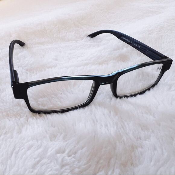 Rory Black & Gray Reader Glasses - Picture 7 of 11